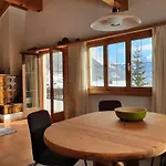 Tgampi Saura 395 Rue Appartement *